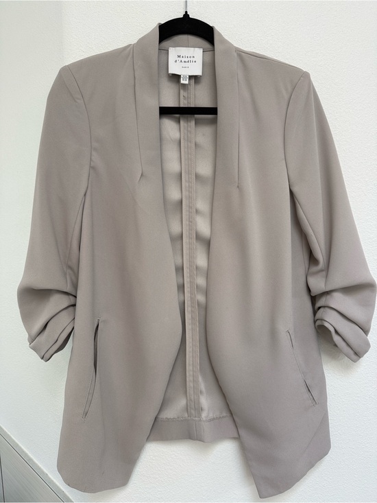 Maison D' Amelie Jackets & Blazers - Maison d'Amelie Paris Women's Gray Jacket Blazer with rouse sleeves pockets XS